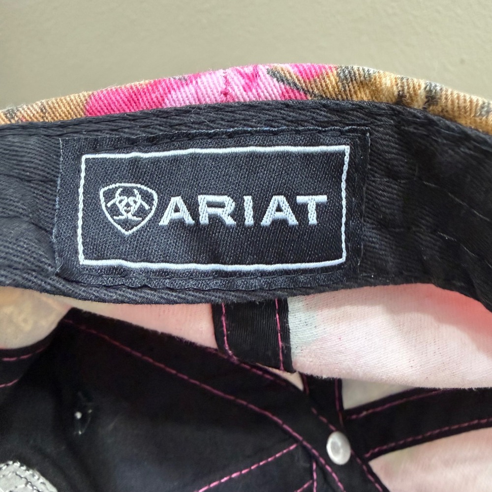 Ariat Pink Camo Western Adjust Strapback Distressed‎ Baseball Cap Hat Women OS - Picture 8 of 11